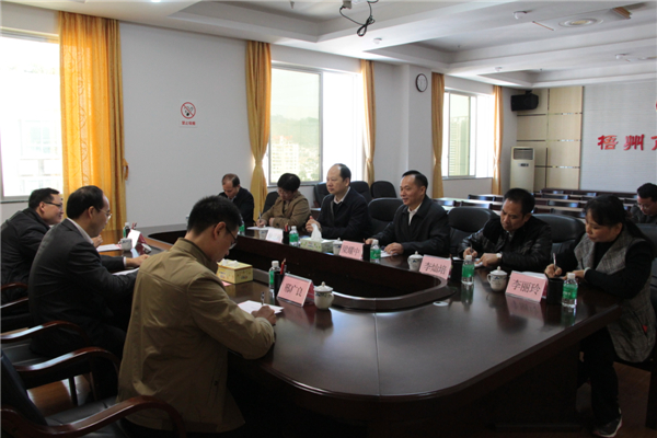 市委常委、組織部部長張惠強到市總工會調(diào)研