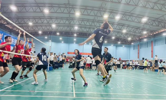 以球會(huì)友 以賽聚力｜2025年梧州市職工運(yùn)動(dòng)會(huì)氣排球男女子混合賽精彩收官