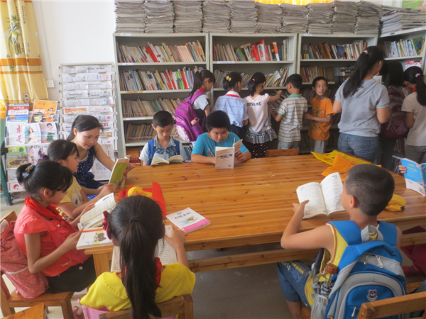 藤縣開展“每天半小時，書相伴成長”活動
